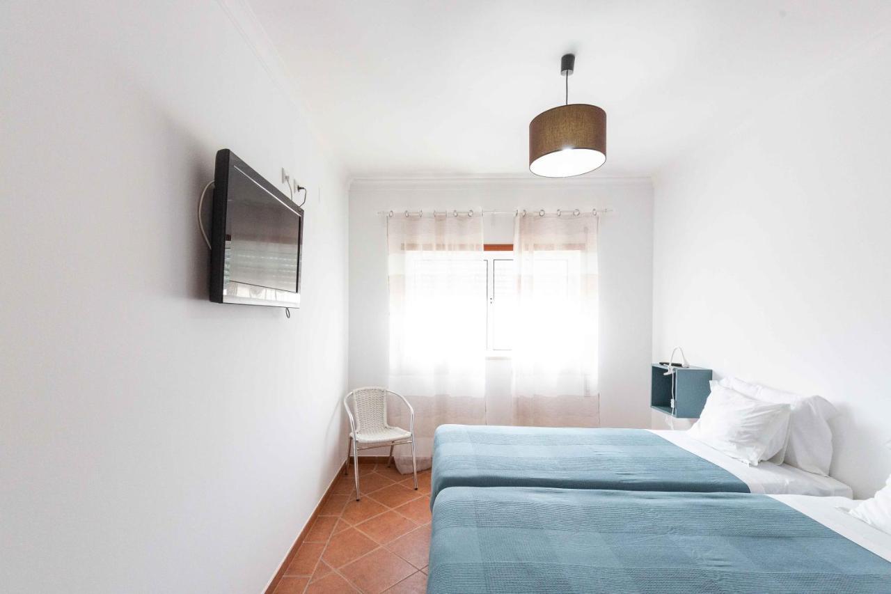 Villa Marquez Apartments 维拉·雷阿尔·德·桑托亚 外观 照片